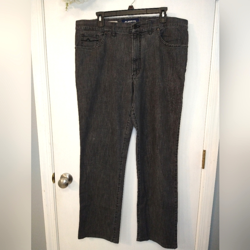 Alberto Tommy Comfort Fit T400 Dark Wash Jeans